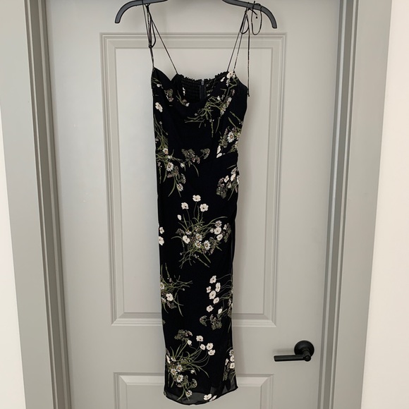 Reformation Kourtney Dress - Picture 5 of 9